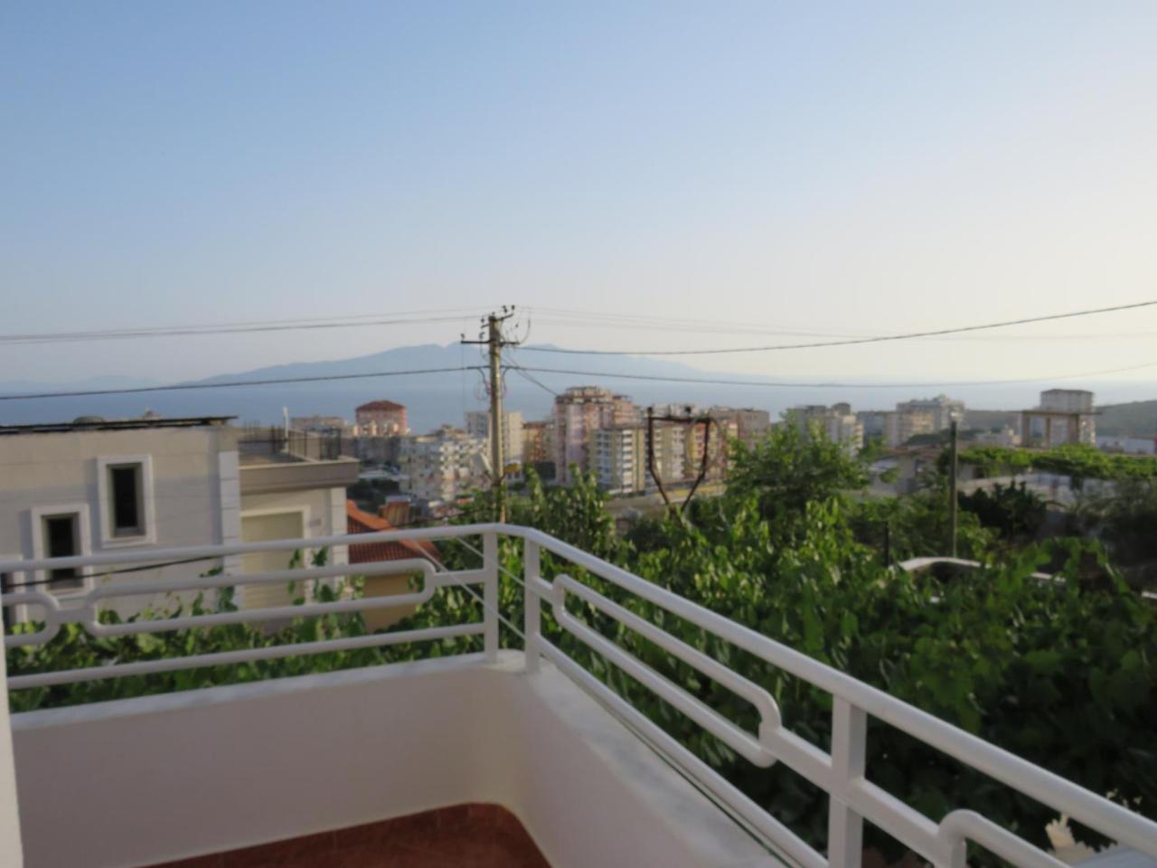Vila Floban & Mirdar Koshi Sarande Exterior photo
