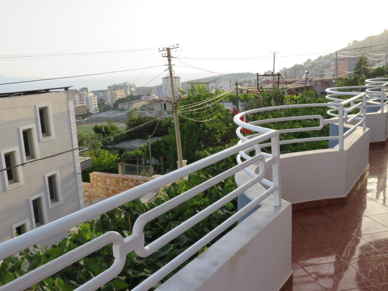 Vila Floban & Mirdar Koshi Sarande Exterior photo